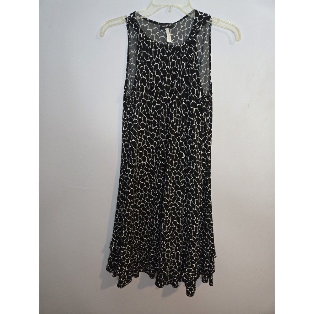 MSK Sleeveless Black White Giraffe Print Dress Cool Comfort Beach Cruise Resort